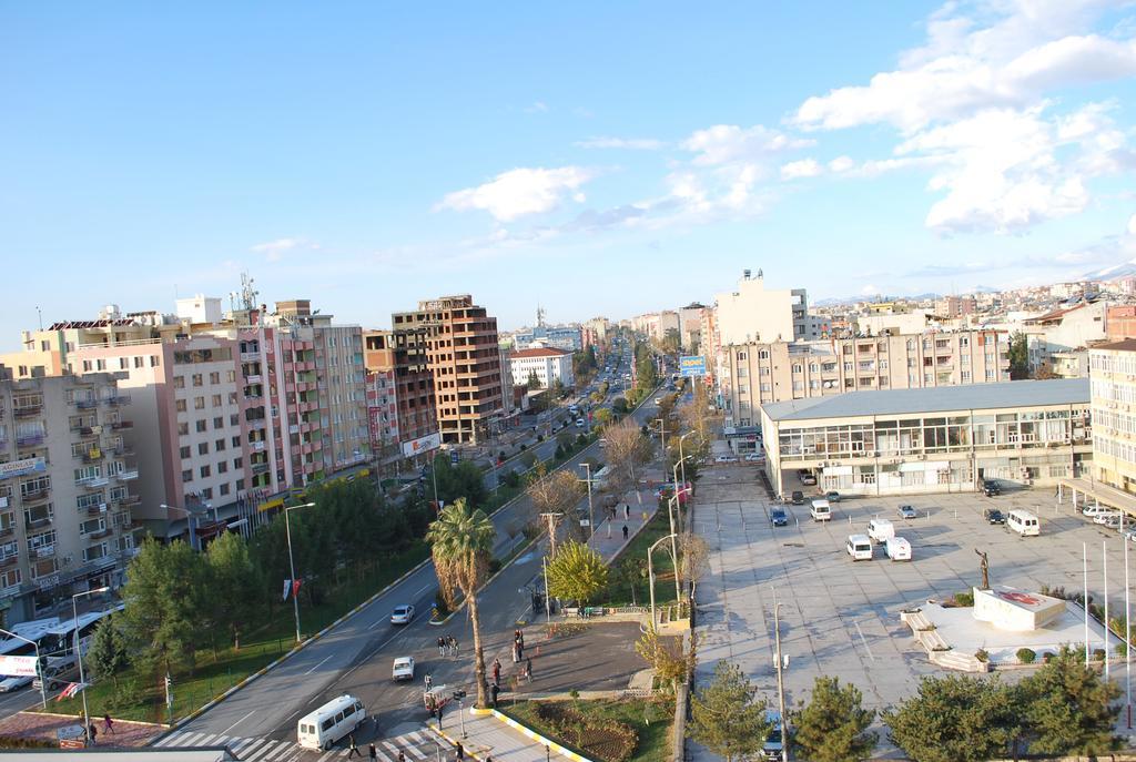 Hotel Grand Iskender Adıyaman Esterno foto
